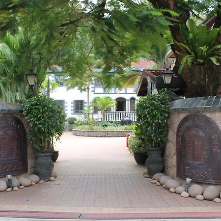 Hotel Chateau St Cloud La Digue Exterior photo